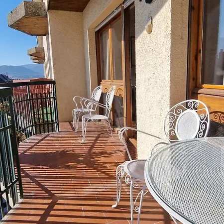 Apartamento Flor De Nieve Jaca Exterior foto